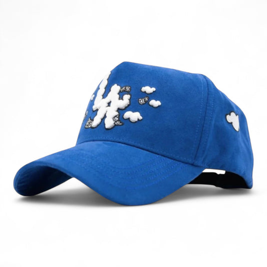 LA CLOUDS AZUL "THIRTY ONE HATS"